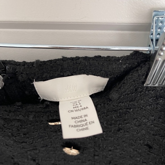 H&M Button Skirt - Picture 2 of 2